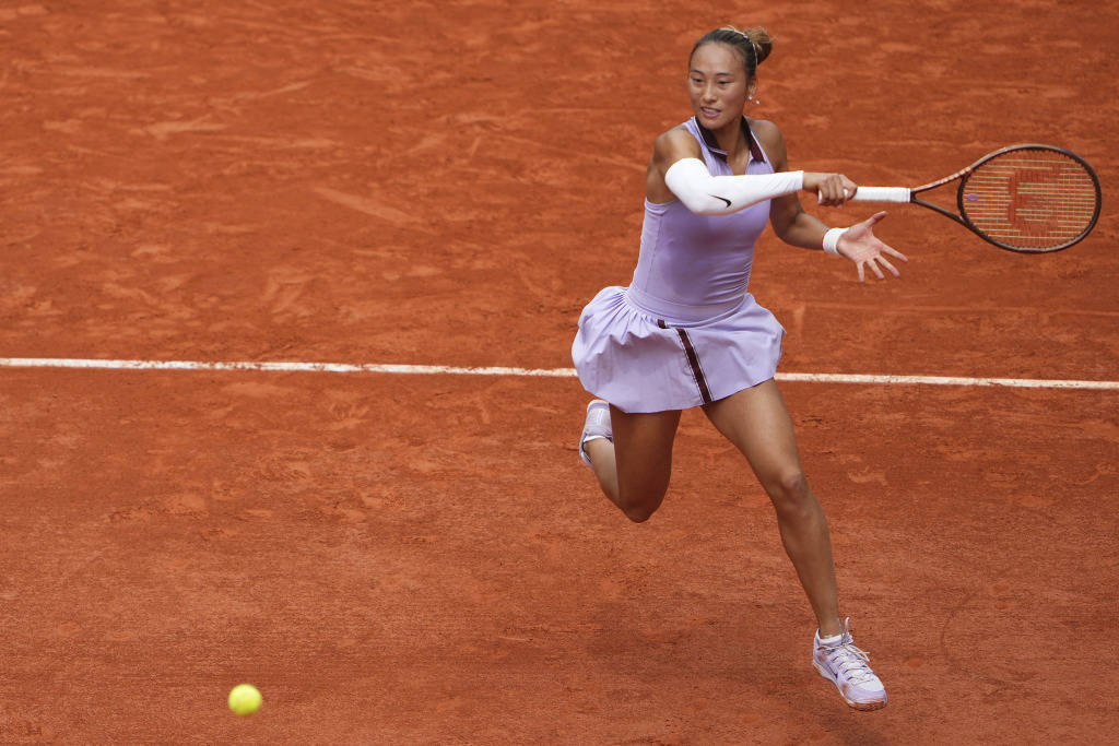 皇冠信用网代理_郑钦文晋级法网女单八强皇冠信用网代理，刷新生涯法网最佳战绩