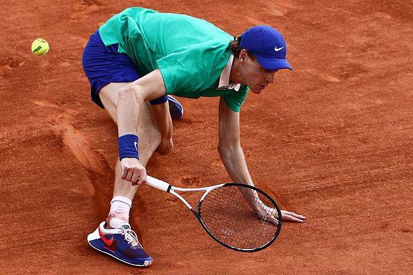 信用网怎么开户_法网︱阿尔卡拉斯让二追三男单卫冕成功信用网怎么开户，互相成就伟大的“顶尖对抗”重现网坛