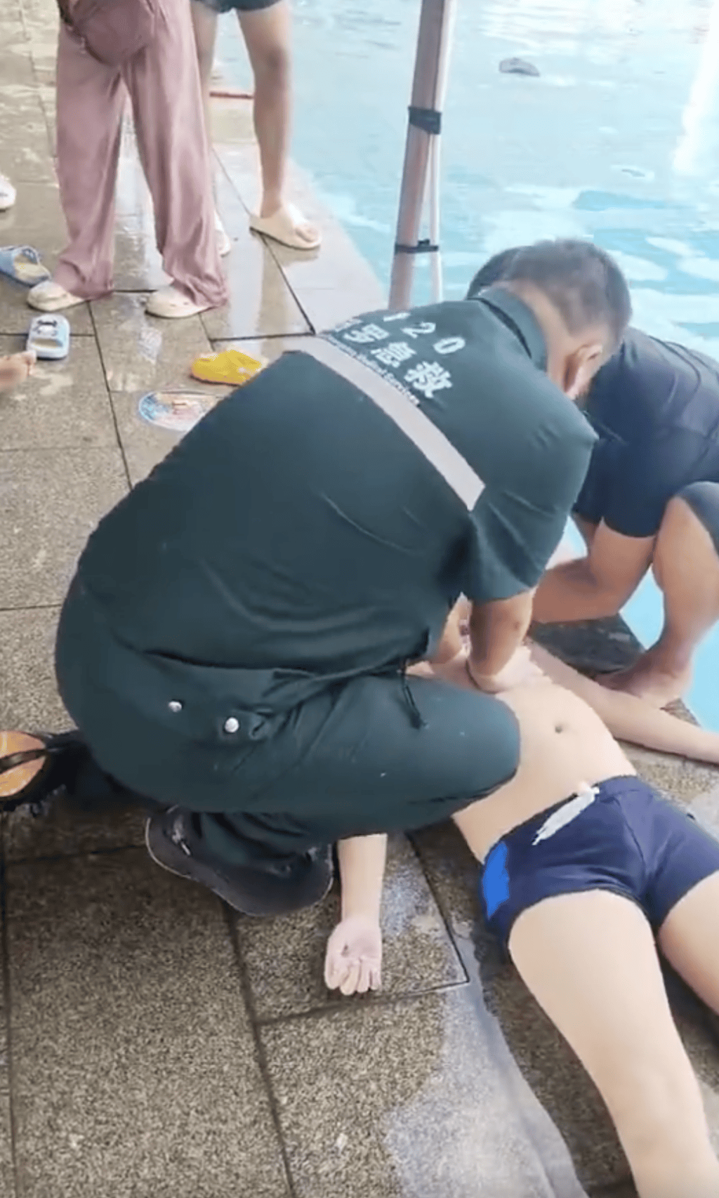 东亚足球锦标赛2025_湖南汨罗一少年在游泳馆内触电身亡东亚足球锦标赛2025，相关部门：正进行善后