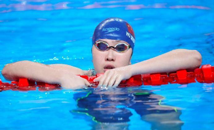 皇冠信用网出租足球
_世锦赛女子50米自由泳决赛 中国双姝一起站上领奖台