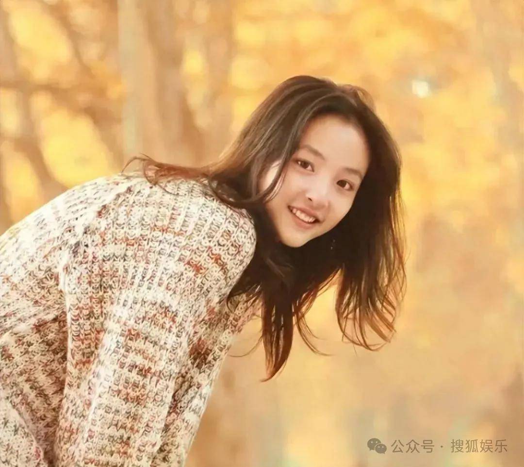 皇冠信用开号_离婚三年又被拍到亲密逛超市皇冠信用开号，他俩这是纯带娃还是真复合了？