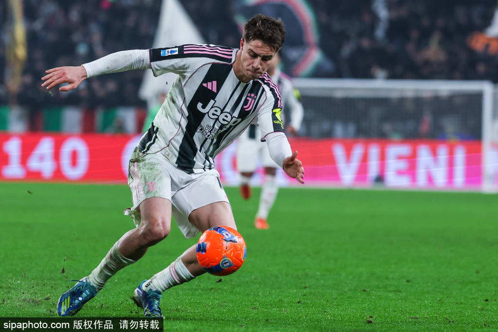 皇冠信用账号怎么开
_曼联新星马努・科内即将加盟皇冠信用账号怎么开
,能否成为中场新核心?