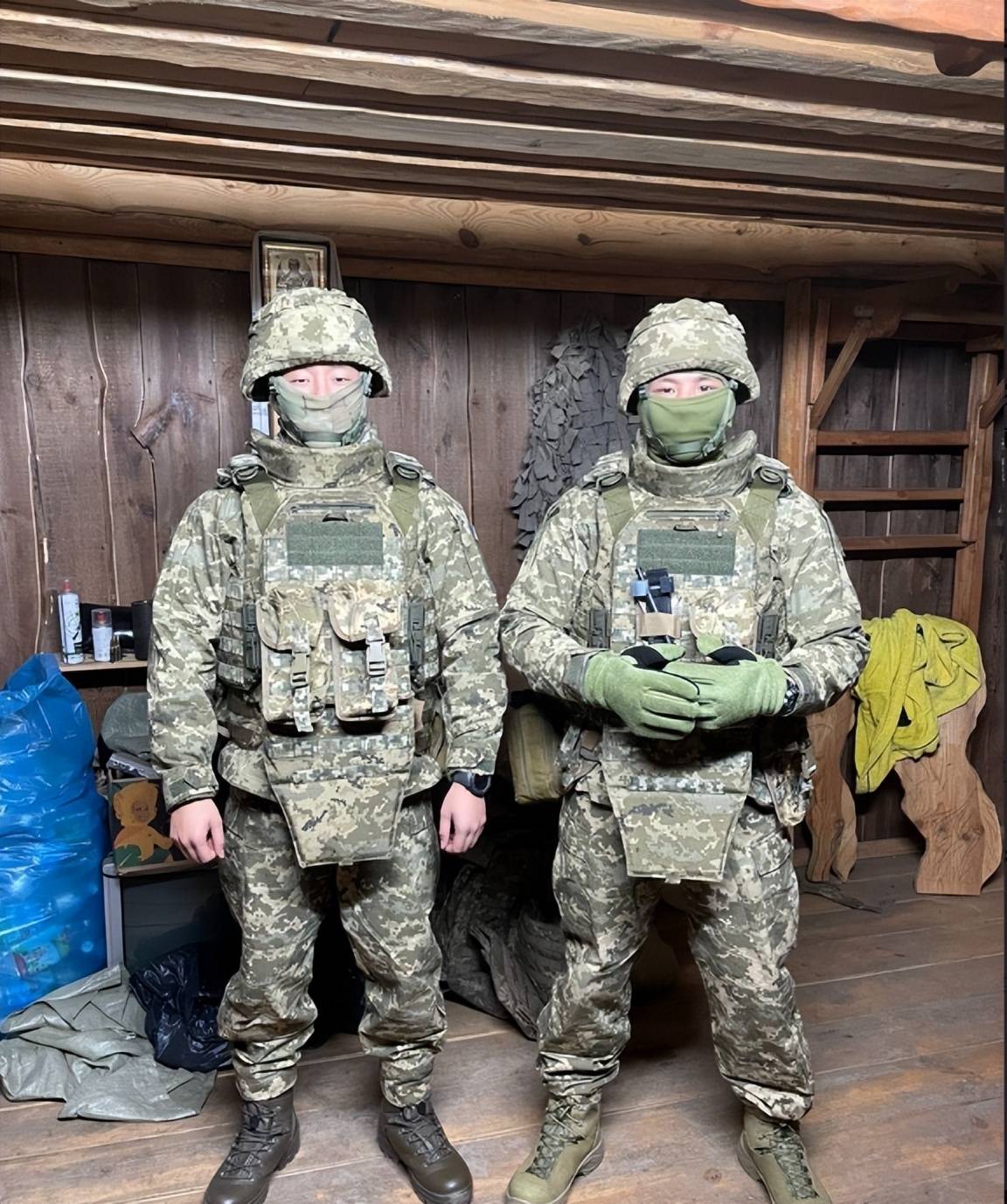 皇冠信用网怎么申请_俄军炸死六条大鱼！炸死俄叛军总司令皇冠信用网怎么申请，炸死两名中国香港籍雇佣兵