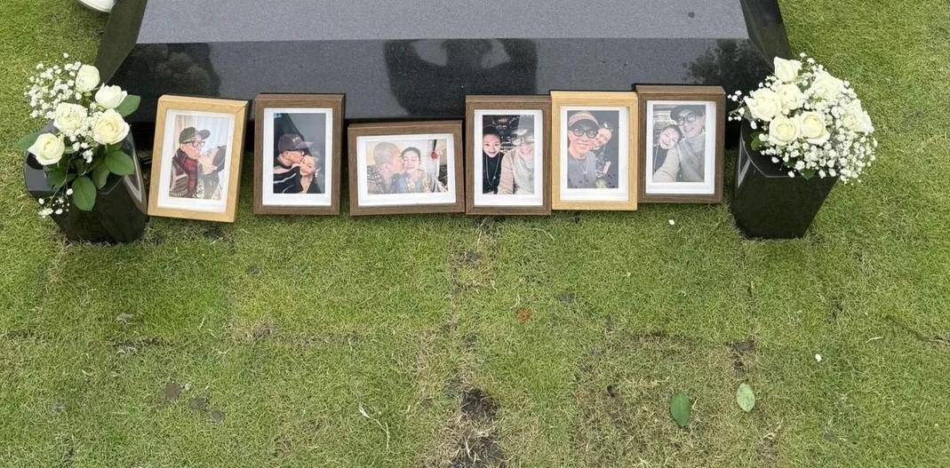 皇冠客服_网友墓园偶遇具俊晔皇冠客服，为已故妻子大S擦拭墓碑